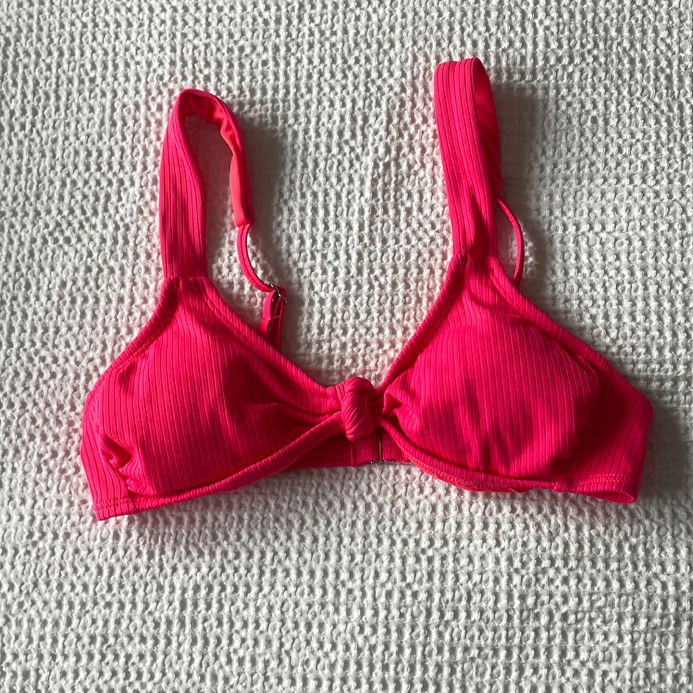 bright pink bikini top!!!!